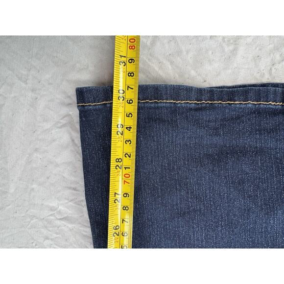 Signature By Levi Strauss And Company Women's Modern Boot Cut Jeans Size 16M - Picture 13 of 13